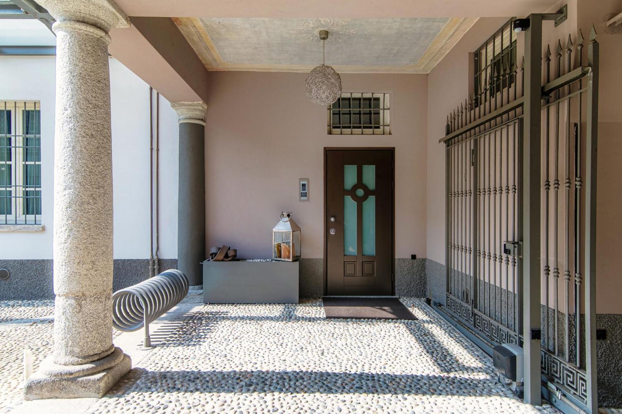 La Casa Di Carlotta - Urban Retreat In Como Exteriör bild