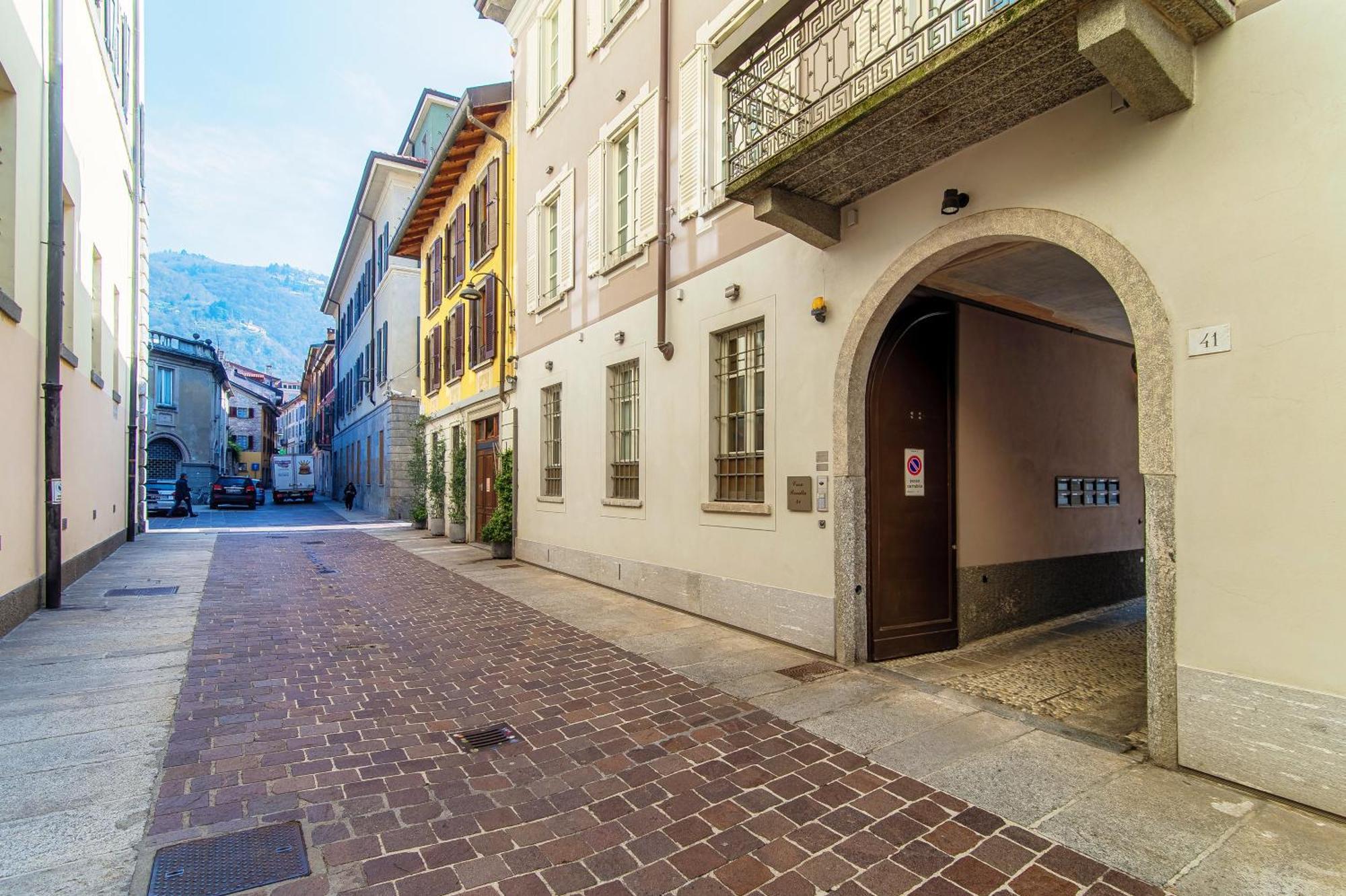 La Casa Di Carlotta - Urban Retreat In Como Exteriör bild